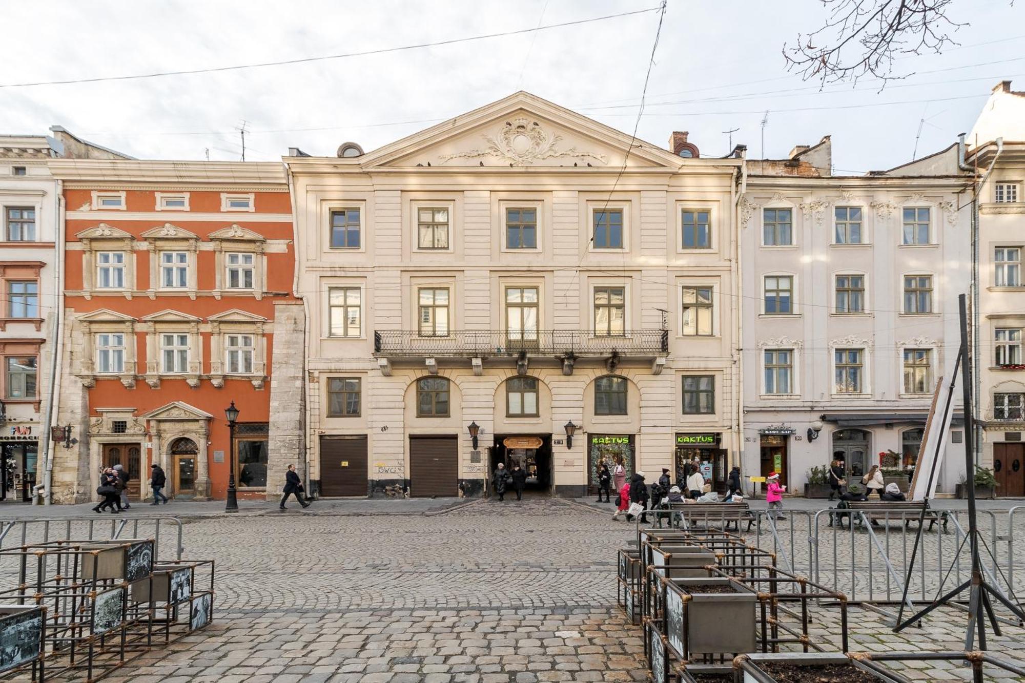 Inshiapartments On Rynok Square Львов Экстерьер фото